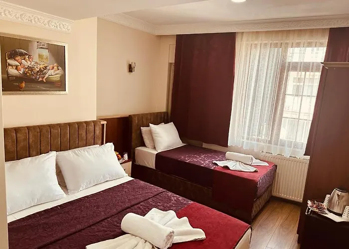 Yunus Hotel